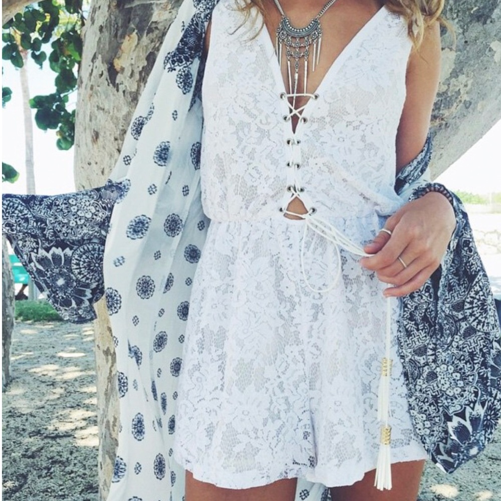 LF white and cream lace & lace up romper